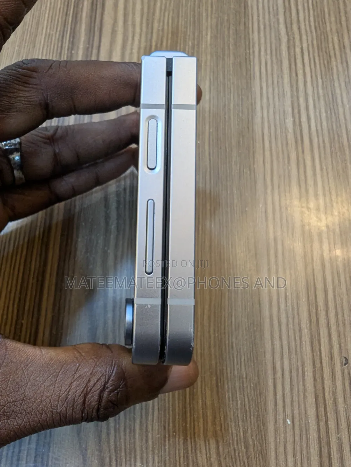 Samsung Galaxy Z Flip6 256 GB Gray