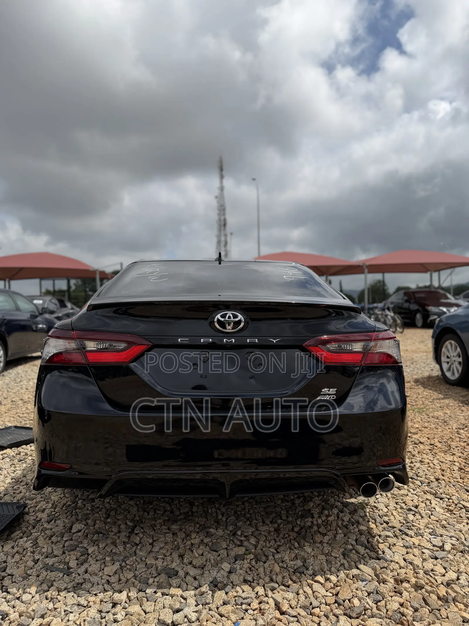 Toyota Camry SE 2023 Black