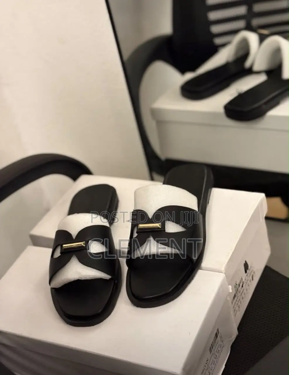 SLYDEE Luxury Unisex Shoes and Foot Wears