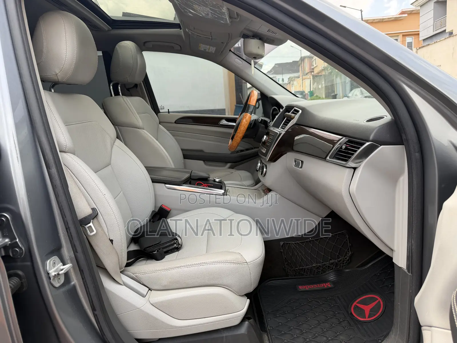 Mercedes-Benz M Class ML350 4MATIC 4dr SUV AWD (3.5L 6cyl 7A) 2014 Gray