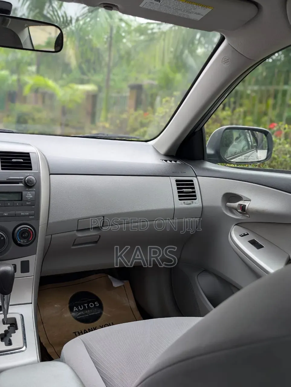 Toyota Corolla 2011 Silver