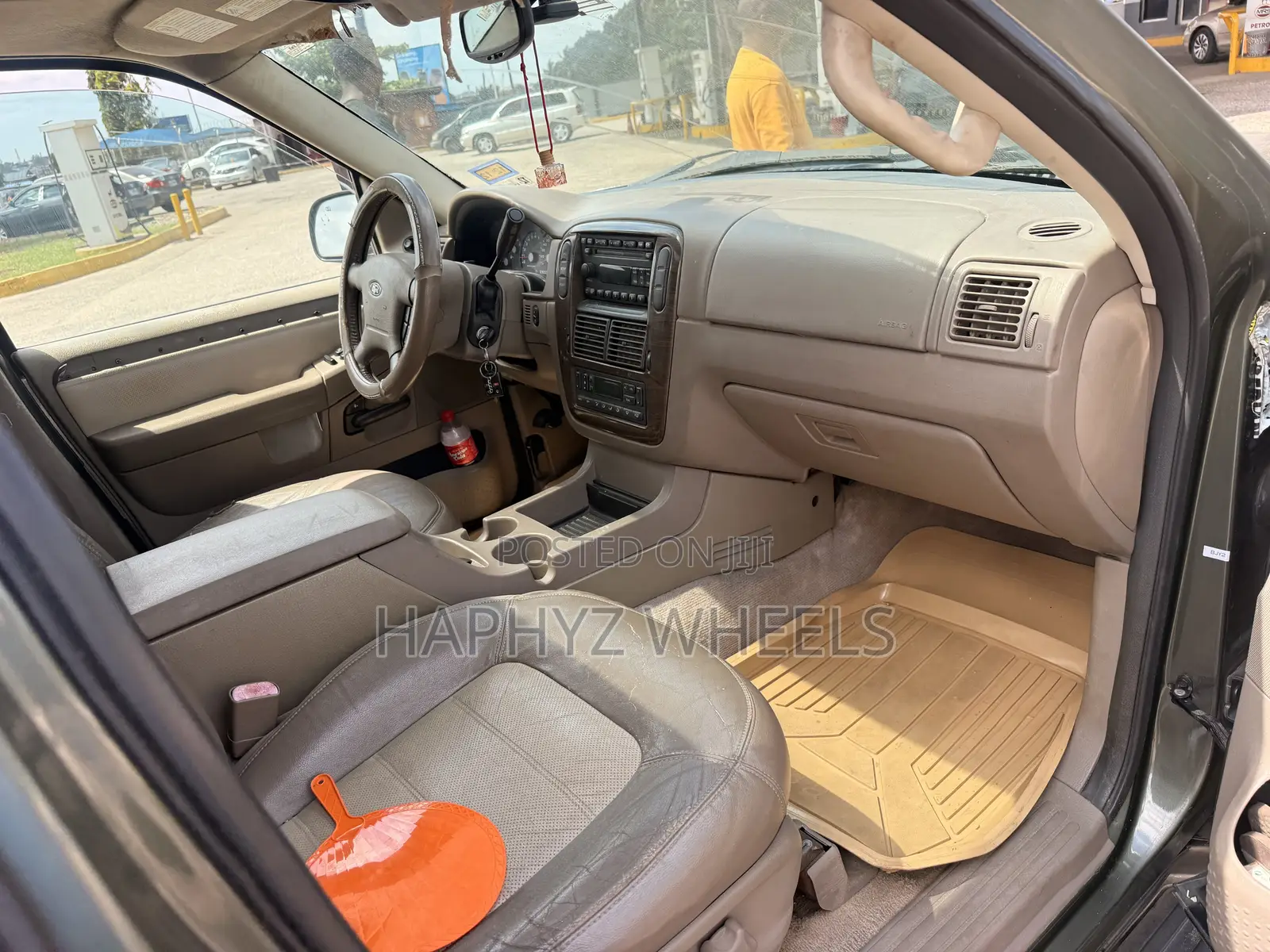 Ford Explorer Limited 4.6 2004 Green