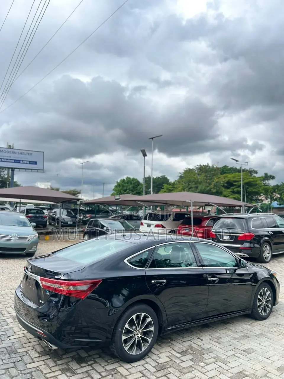 Toyota Avalon XLE Premium FWD Sedan (3.6L 6cyl 6A) 2016 Blue