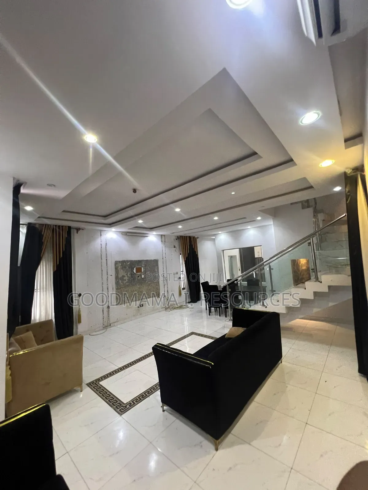 4bdrm Duplex in Lekki Palm City for sale