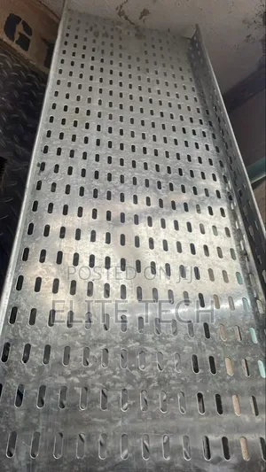 High-Quality 300mm Galvanized Cable Tray (Perforated) – Heavy Duty