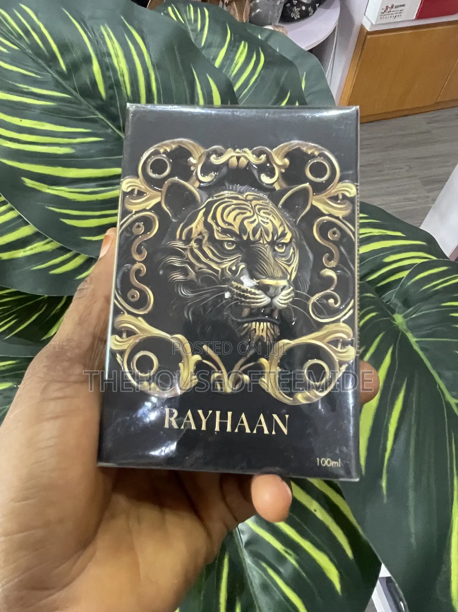 Rayhaan Perfume
