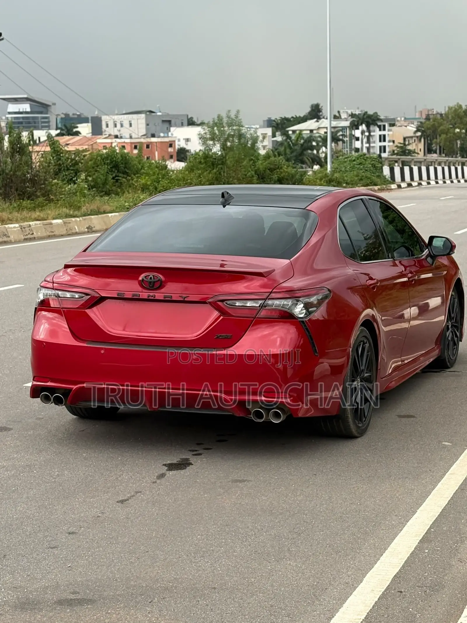Toyota Camry XSE V6 2021 Red