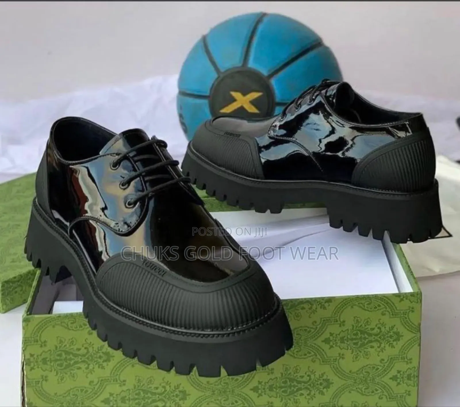 Versace Vibes, Now Within Reach Sizes 41 42 Tailored for Your Stride