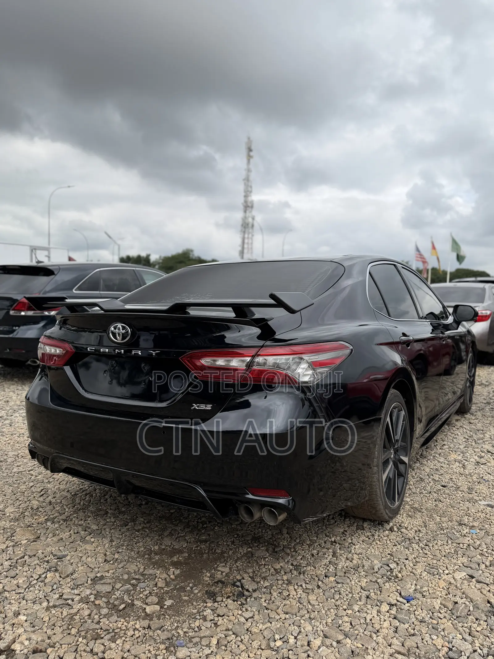 Toyota Camry XSE FWD (2.5L 4cyl 8AM) 2018 Black