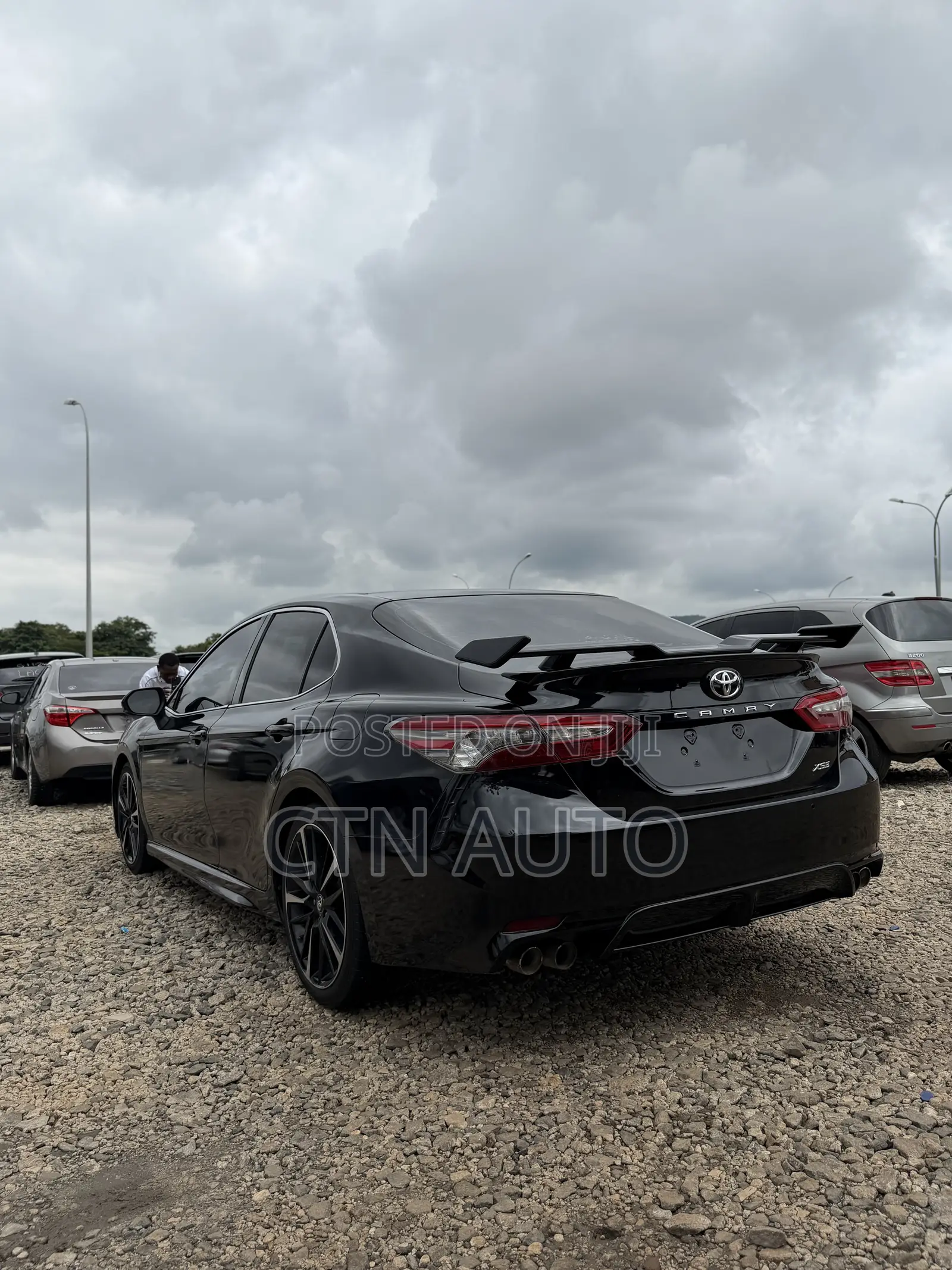 Toyota Camry XSE FWD (2.5L 4cyl 8AM) 2018 Black