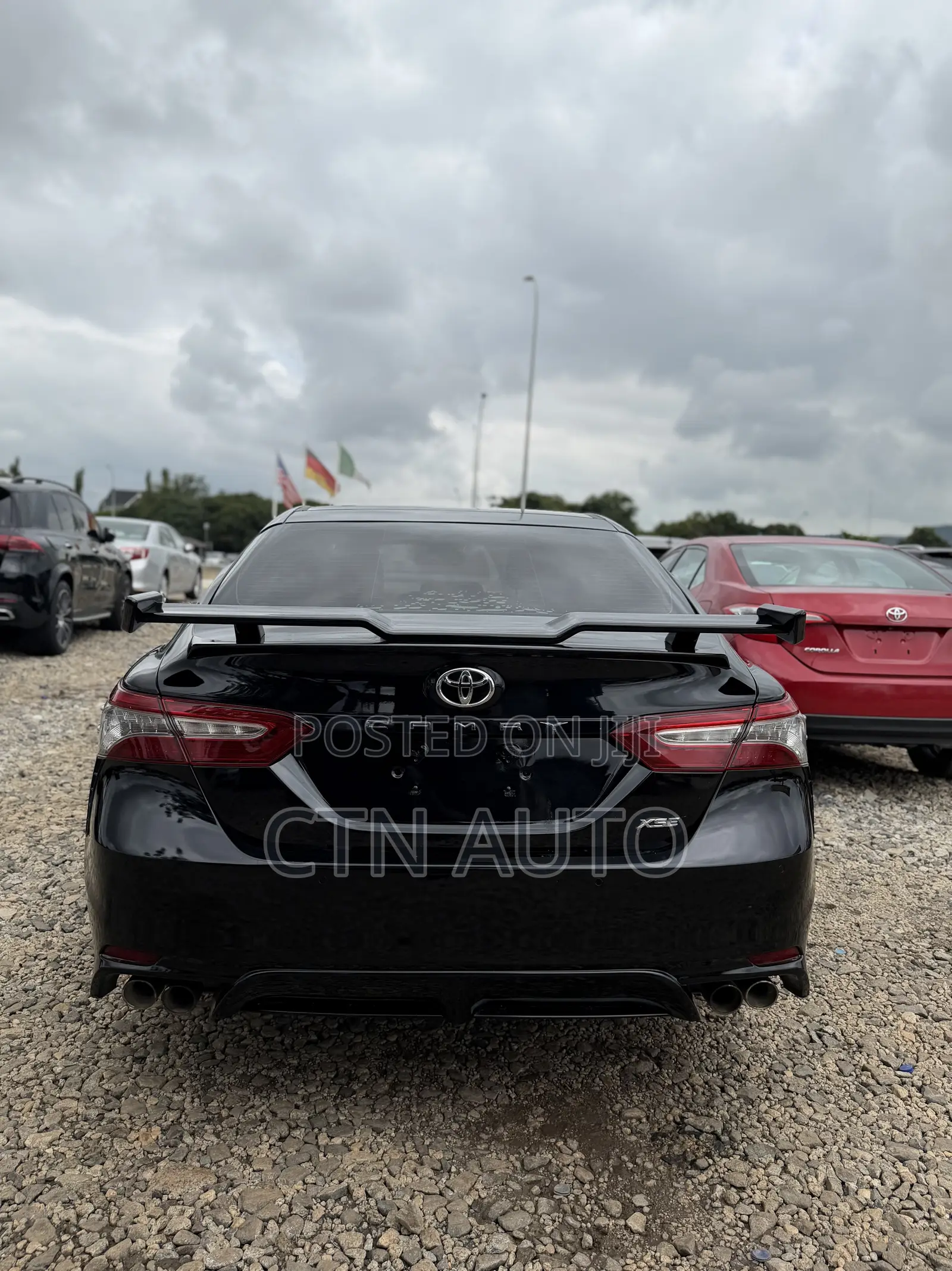 Toyota Camry XSE FWD (2.5L 4cyl 8AM) 2018 Black
