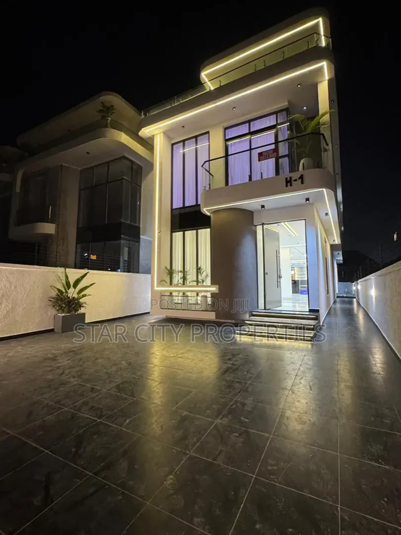 6bdrm Duplex in Orchid Lekki for sale