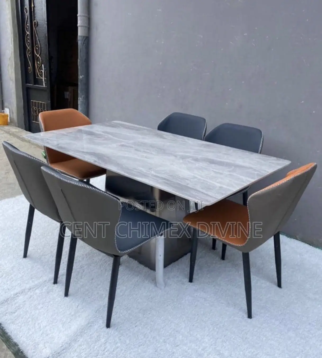 Big Table by 6 Seater Dinning