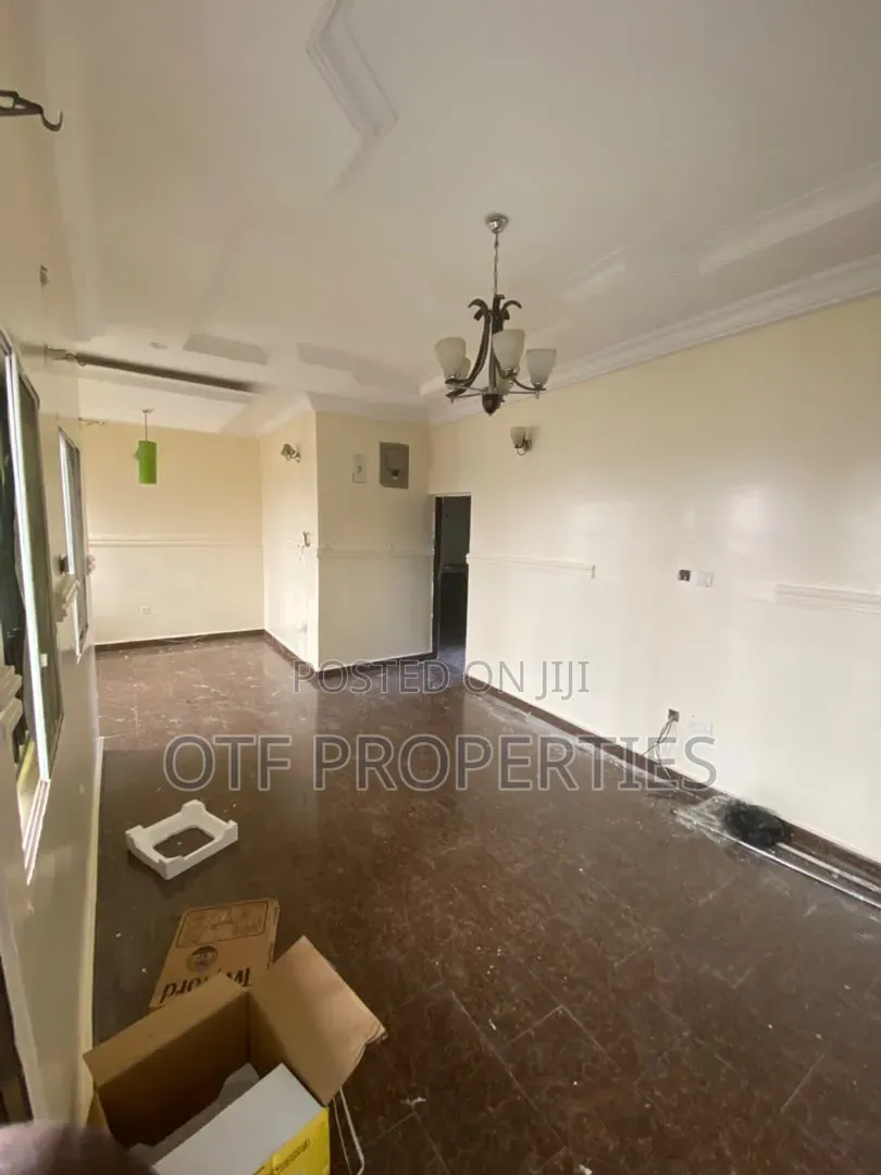 3bdrm Apartment in Fo1, Kubwa for rent