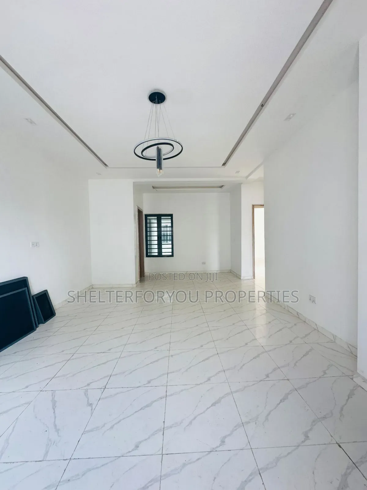 2bdrm Apartment in Lekki Expressway for rent