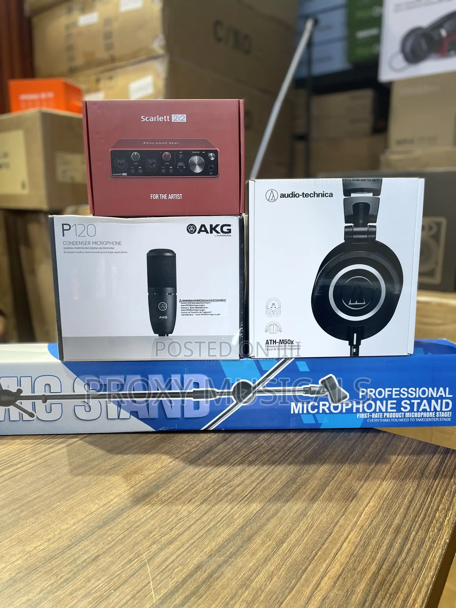 Scarlett 2i2 Soundcard, Mic & Headphone Studio Bundle