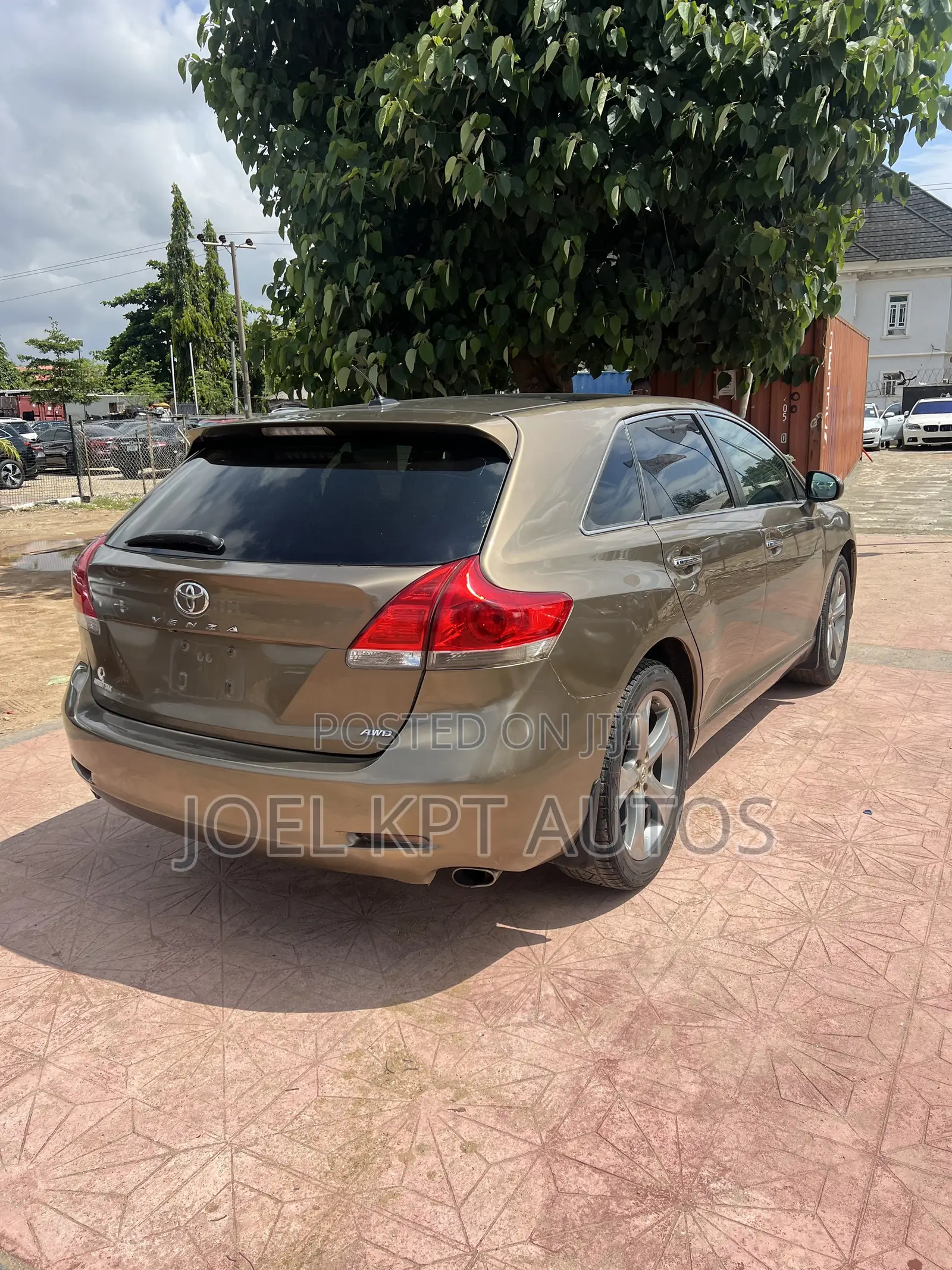 Toyota Venza 2011 Brown
