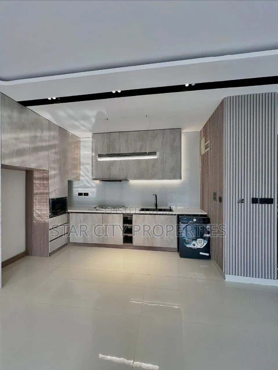 2bdrm Apartment in Lekki Phase 1 for sale