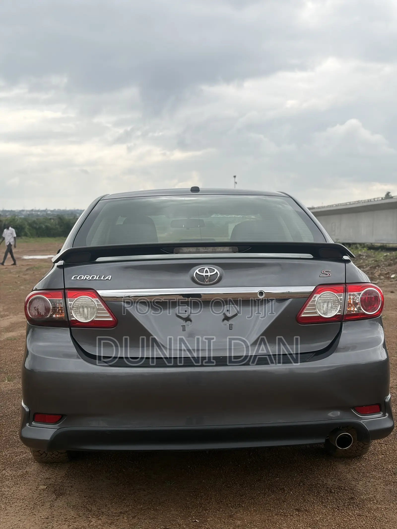 Toyota Corolla S 4dr Sedan (1.8L 4cyl 4A) 2012 Gray