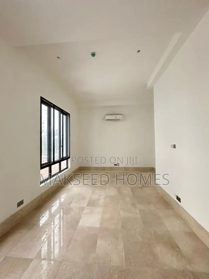4bdrm Duplex in Old Ikoyi for sale