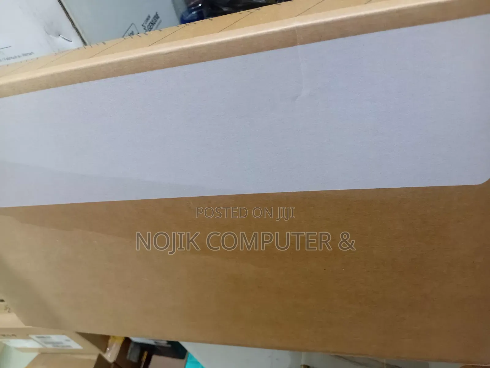 New Laptop HP 240 8GB Intel Core i3 SSD 512GB