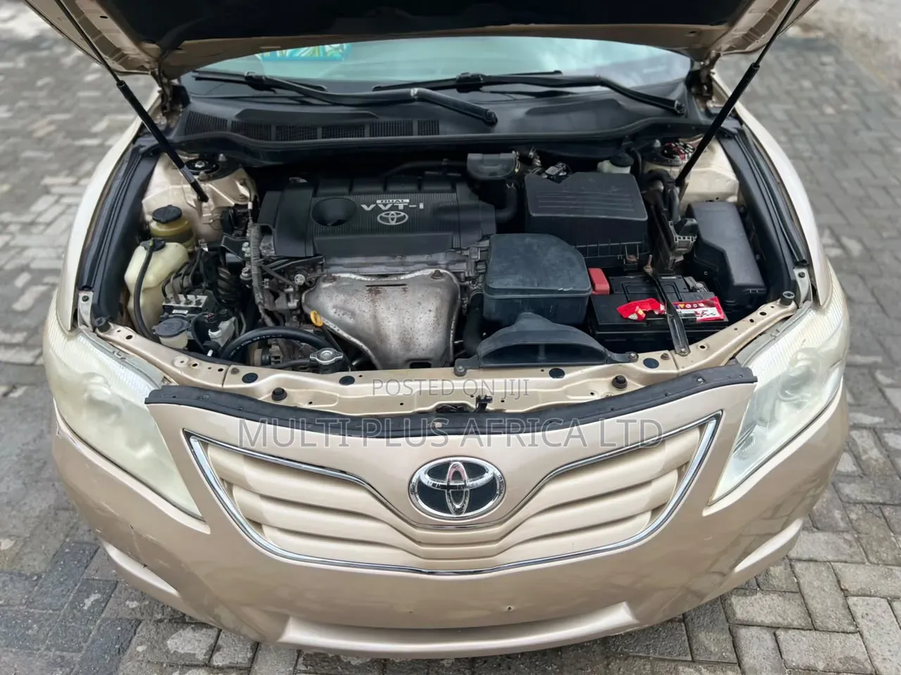 Toyota Camry SE 4dr Sedan (2.4L 4cyl 5A) 2009 Gold