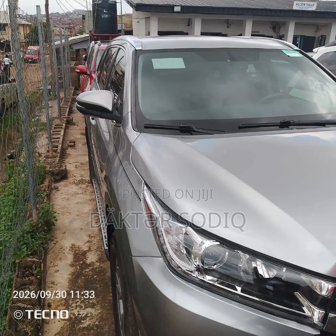 Toyota Highlander 2016 Silver