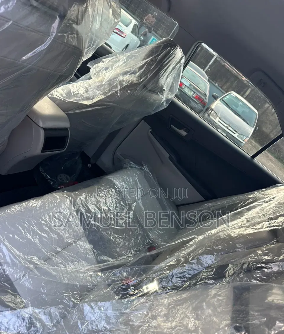 Toyota Camry 2013 Silver
