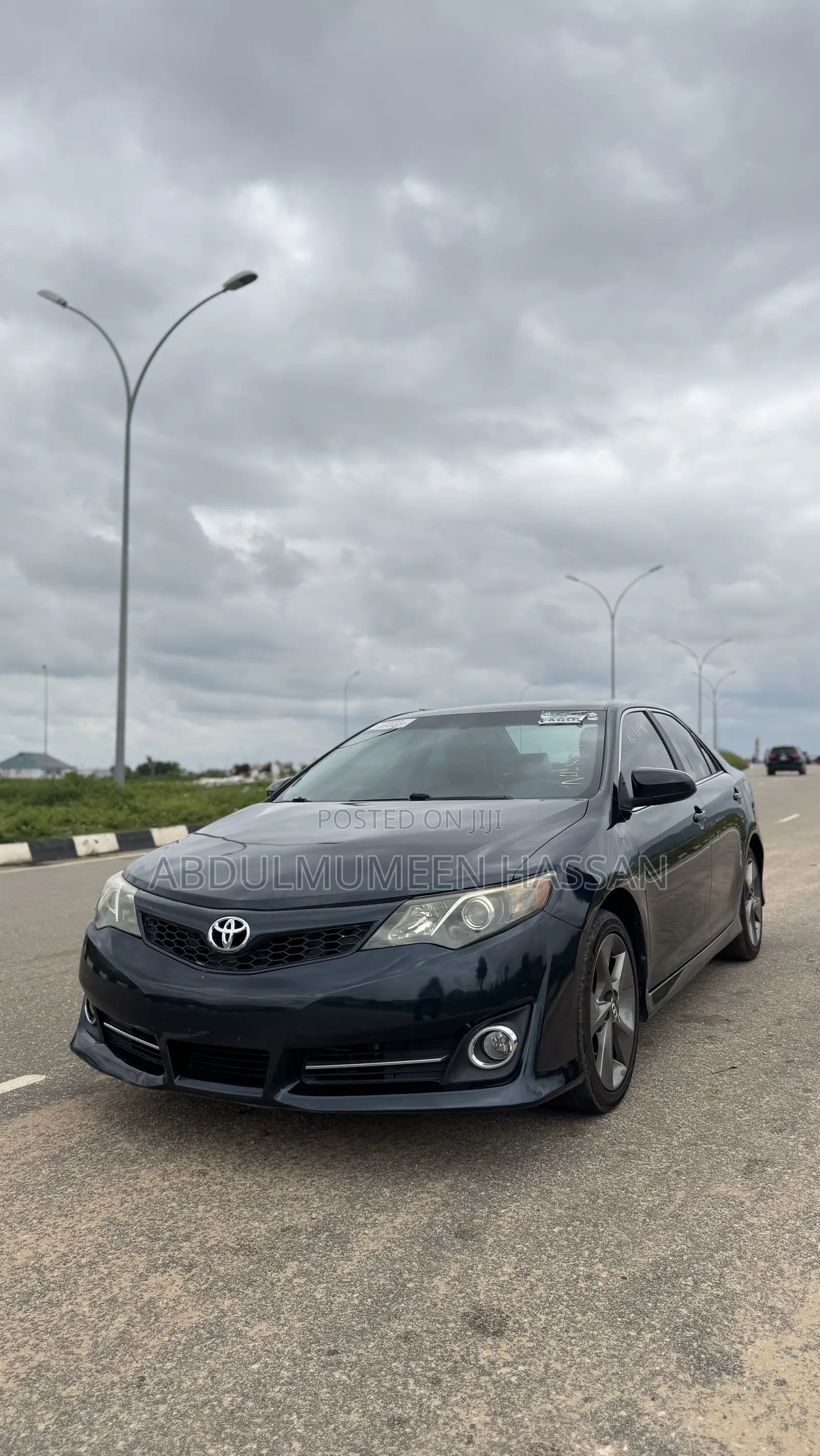 Toyota Camry SE V6 4dr Sedan (3.5L 6cyl 6A) 2013 Black