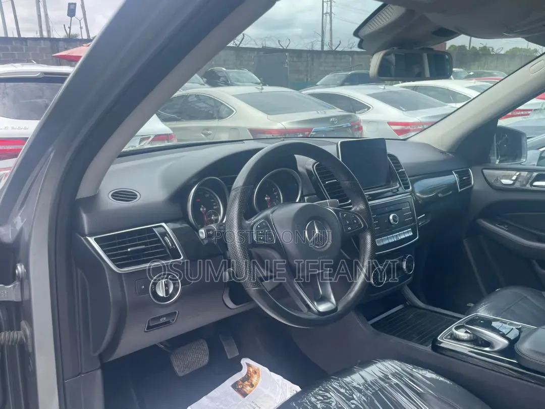 Mercedes-Benz GLE-Class GLE 350d 4MATIC 2017 Gray