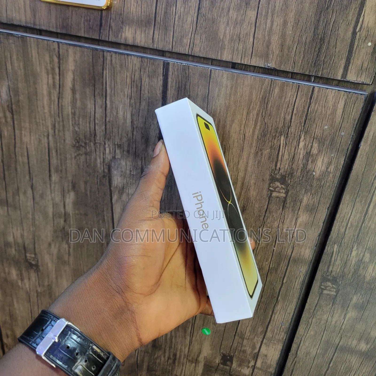 New Apple iPhone 14 Pro Max 128 GB Gold
