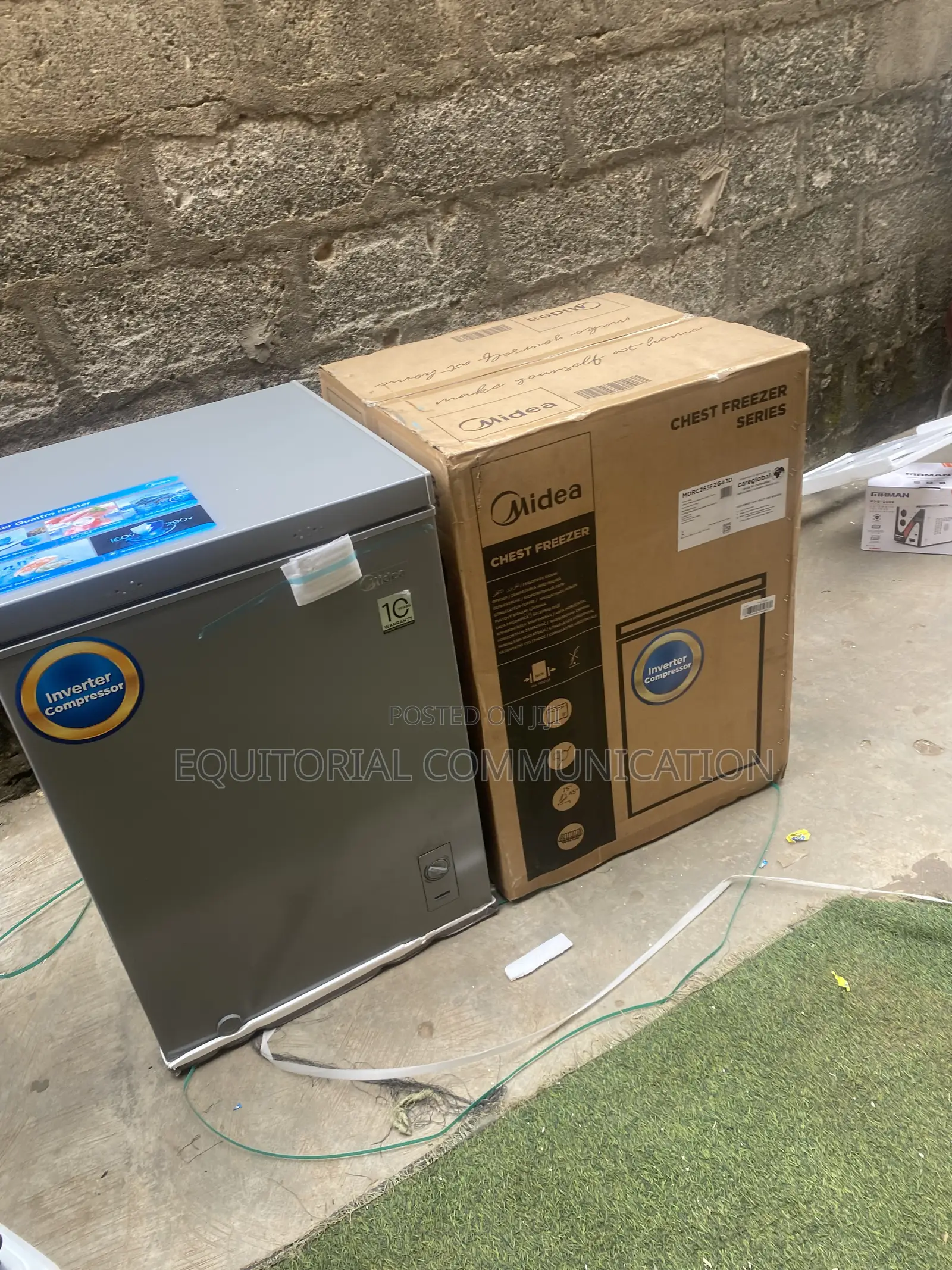 Midea 142L Inverter Chest Freezer for Business