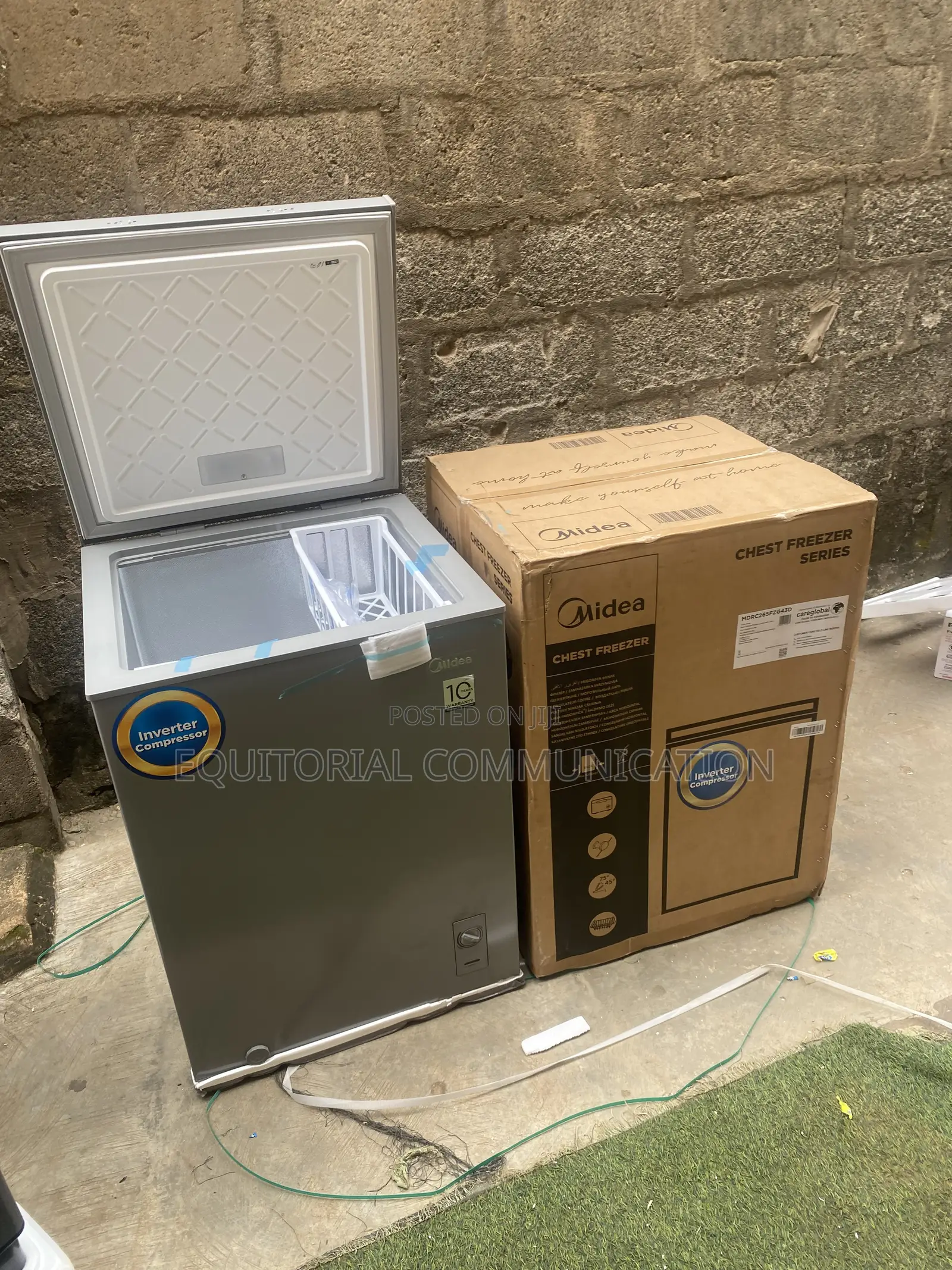 Midea MDRC265FZG43D 142L Efficient Chest Freezer