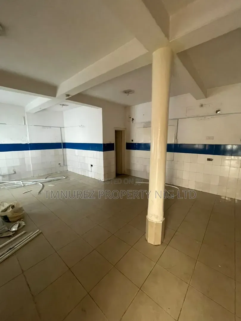 Shop Space for Rent at Admiralty Lekki