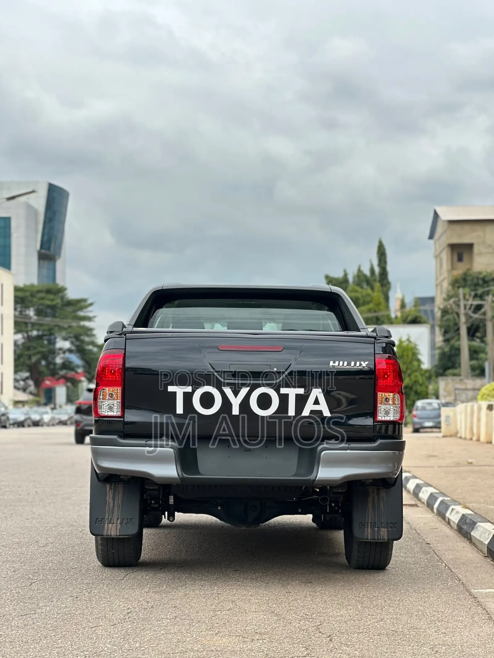 New Toyota Hilux Black Edition 2026 Black