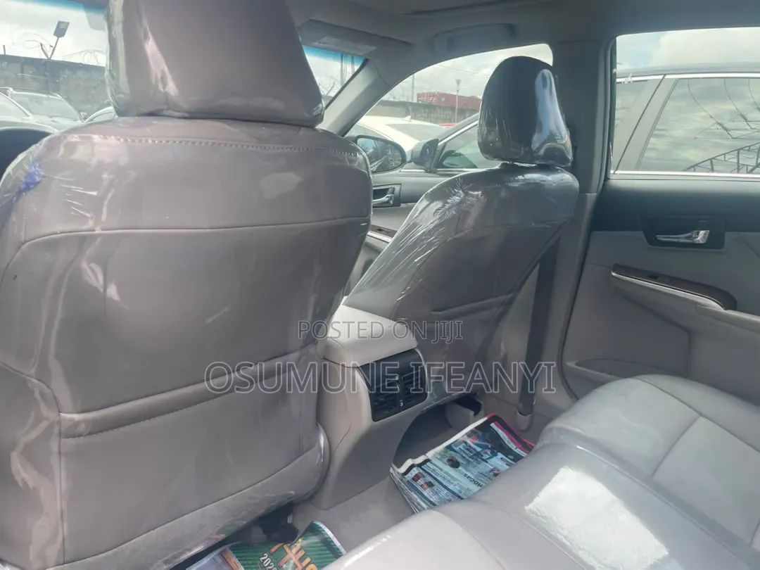 Toyota Camry XLE V6 4dr Sedan (3.5L 6cyl 6A) 2013 Black