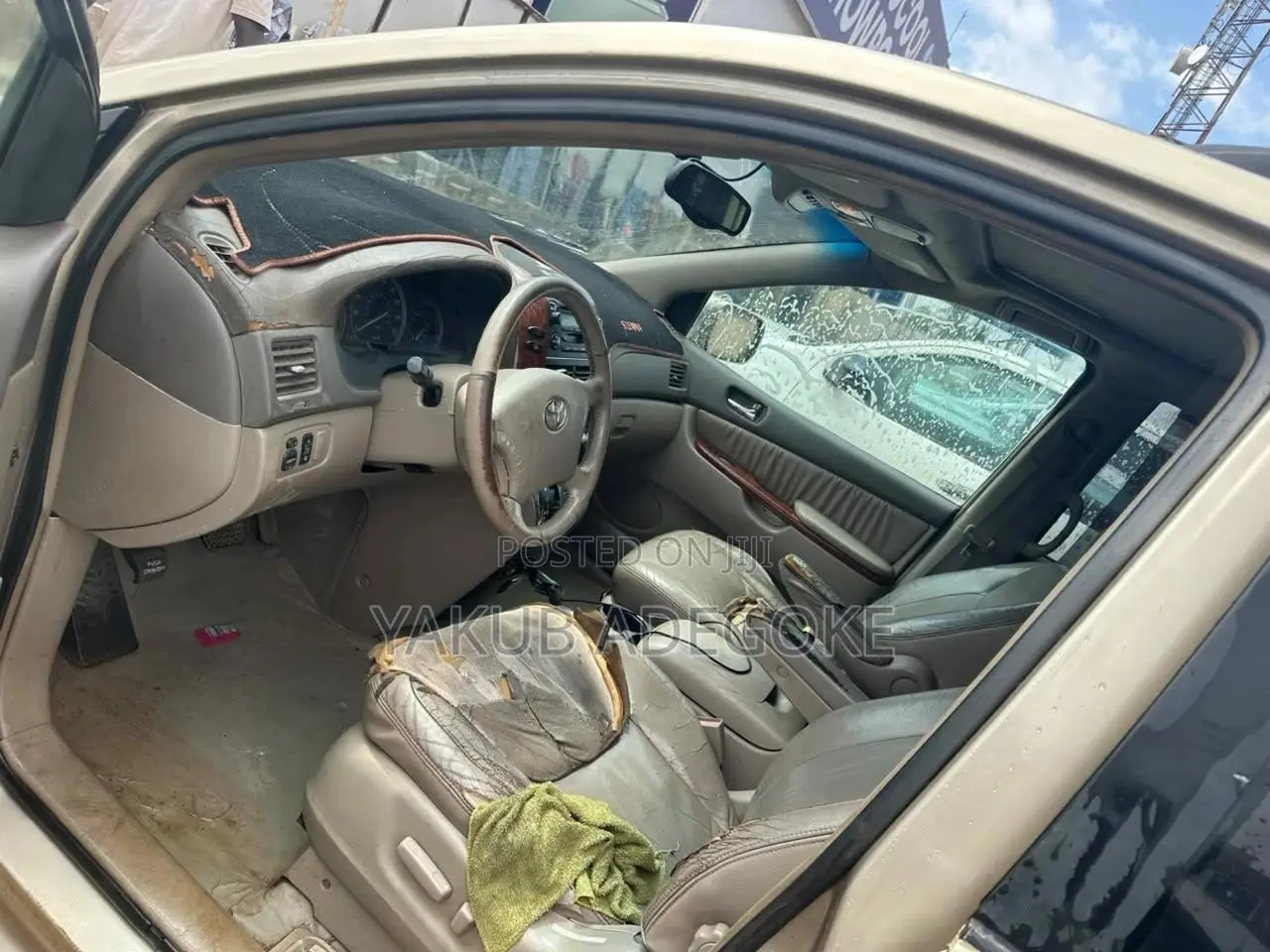 Toyota Sienna 2006 Gold