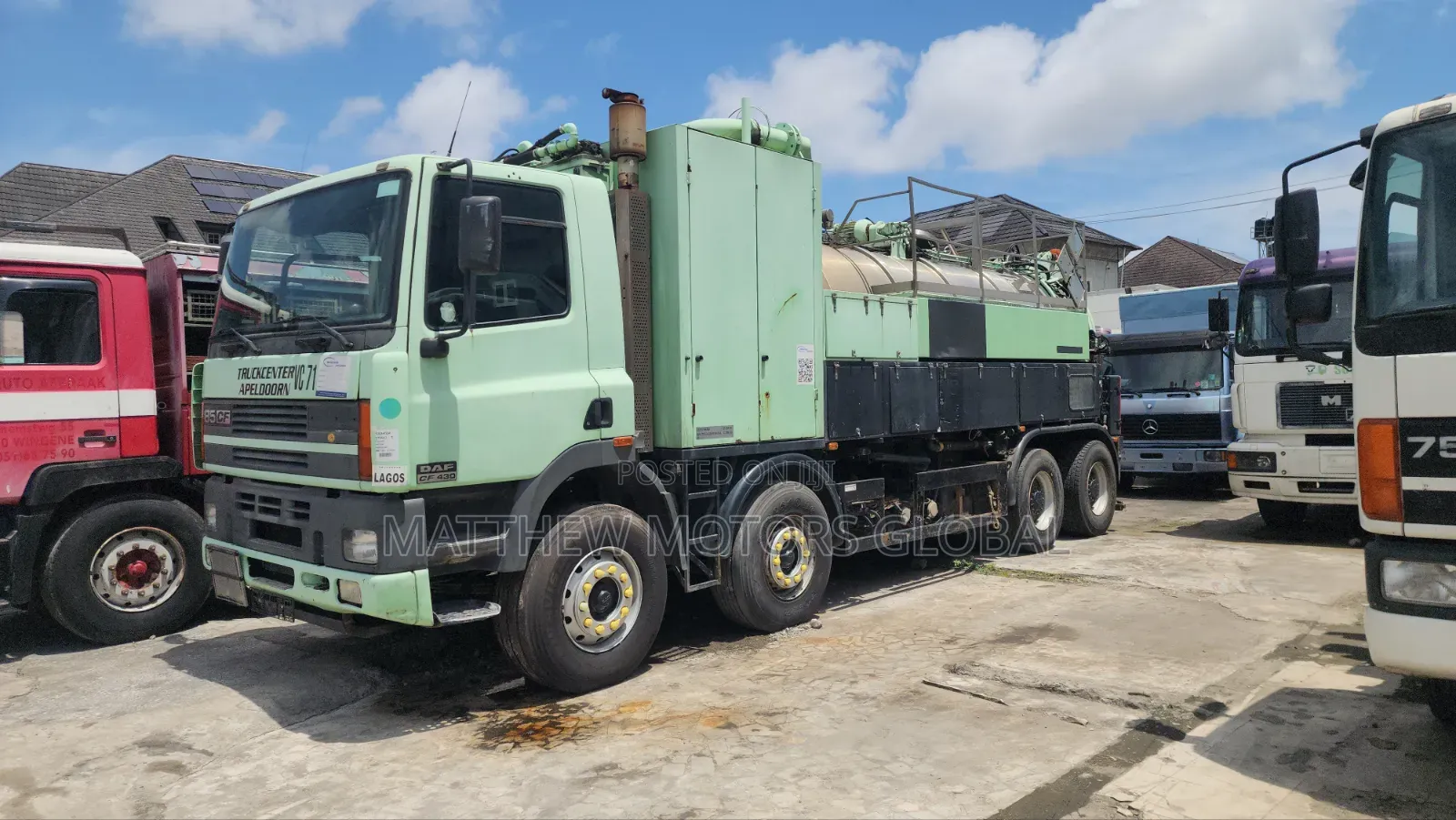 Clean Foreign Used Daf Sewage Truck 12 Tires