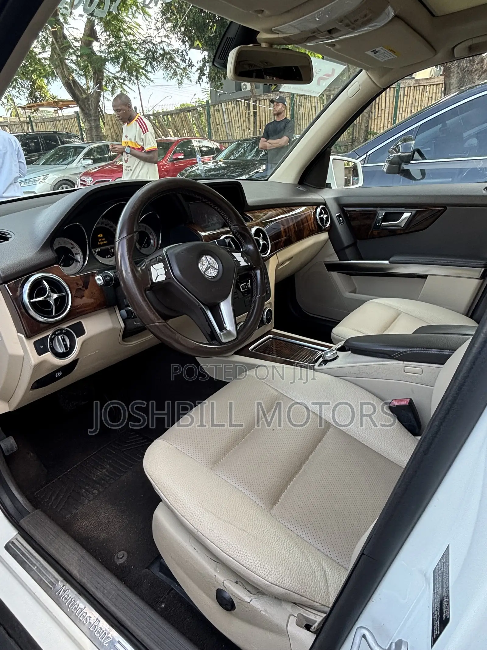 Mercedes-Benz GLK-Class 350 4MATIC 2013 White