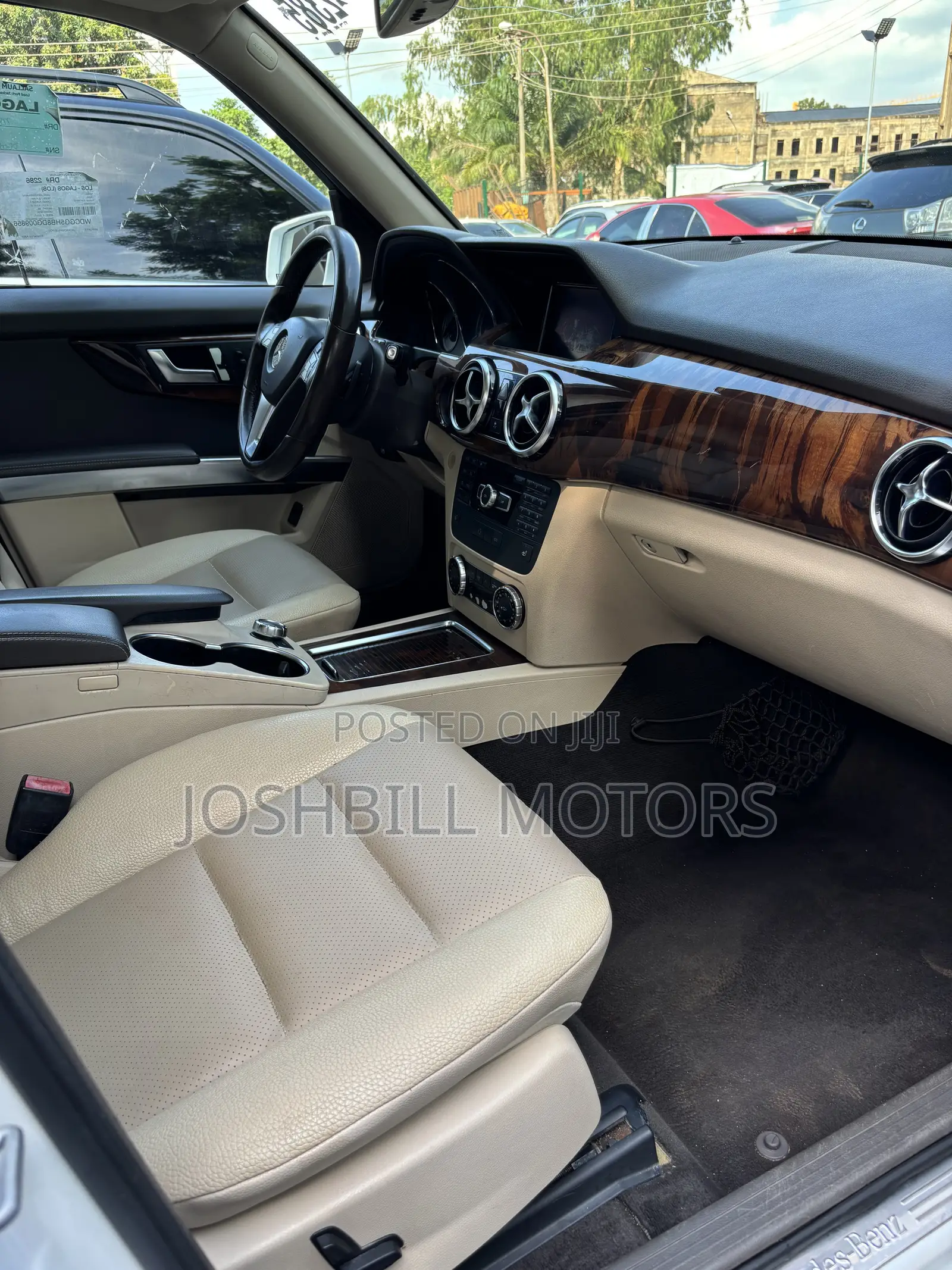 Mercedes-Benz GLK-Class 350 4MATIC 2013 White