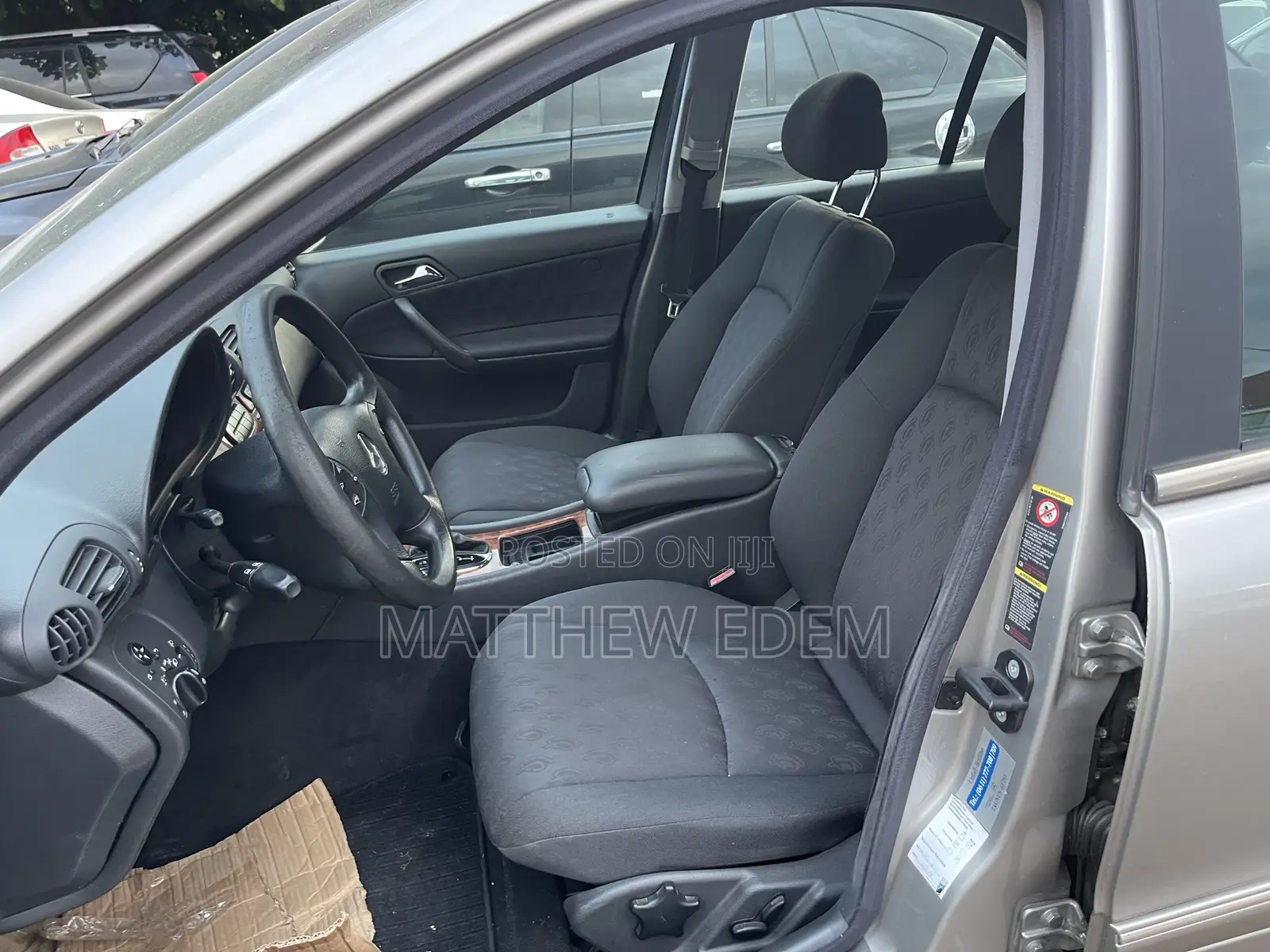 Mercedes-Benz C180 2007 Gold