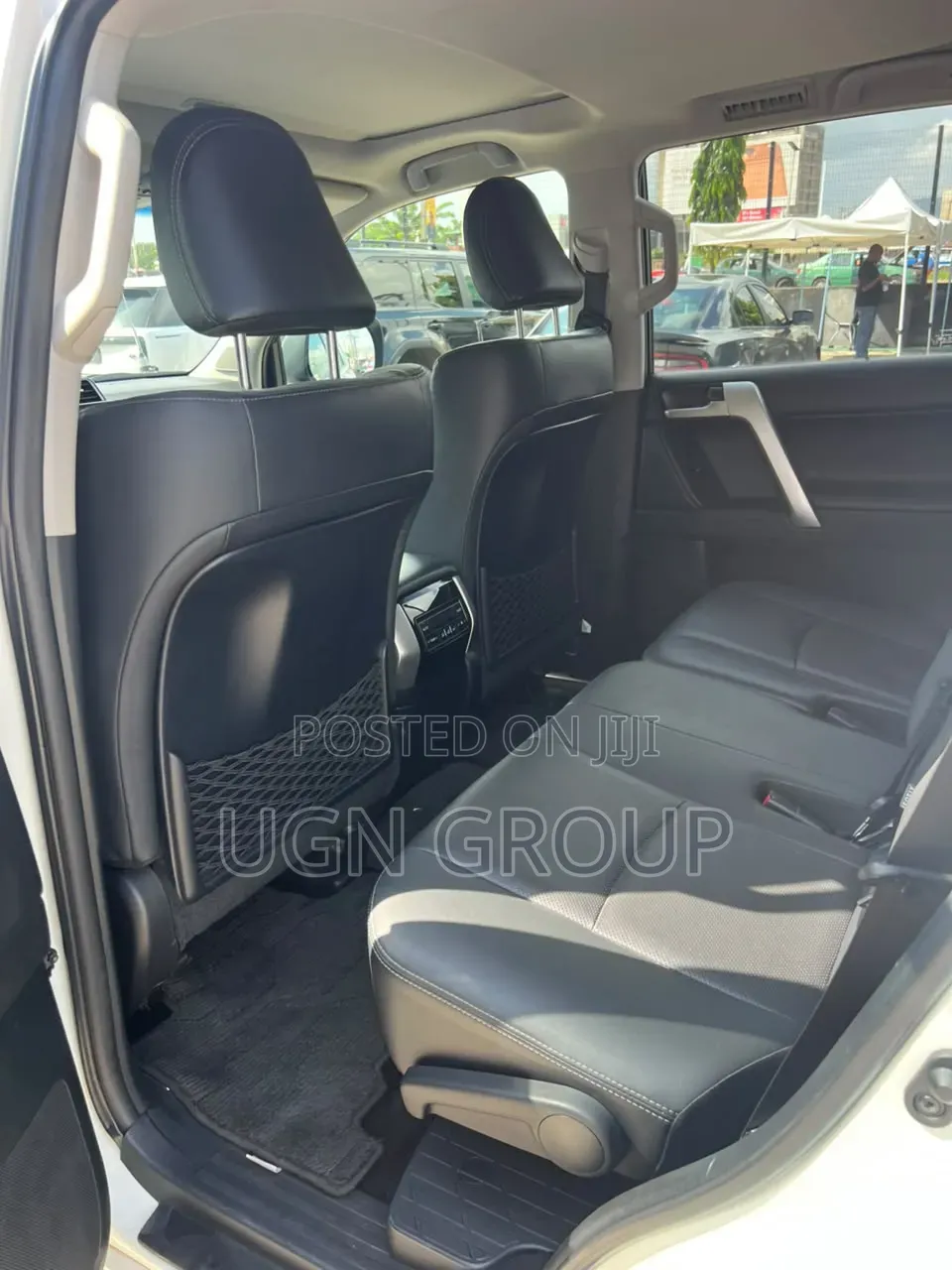 Toyota Land Cruiser Prado 4.0 2023 Off white