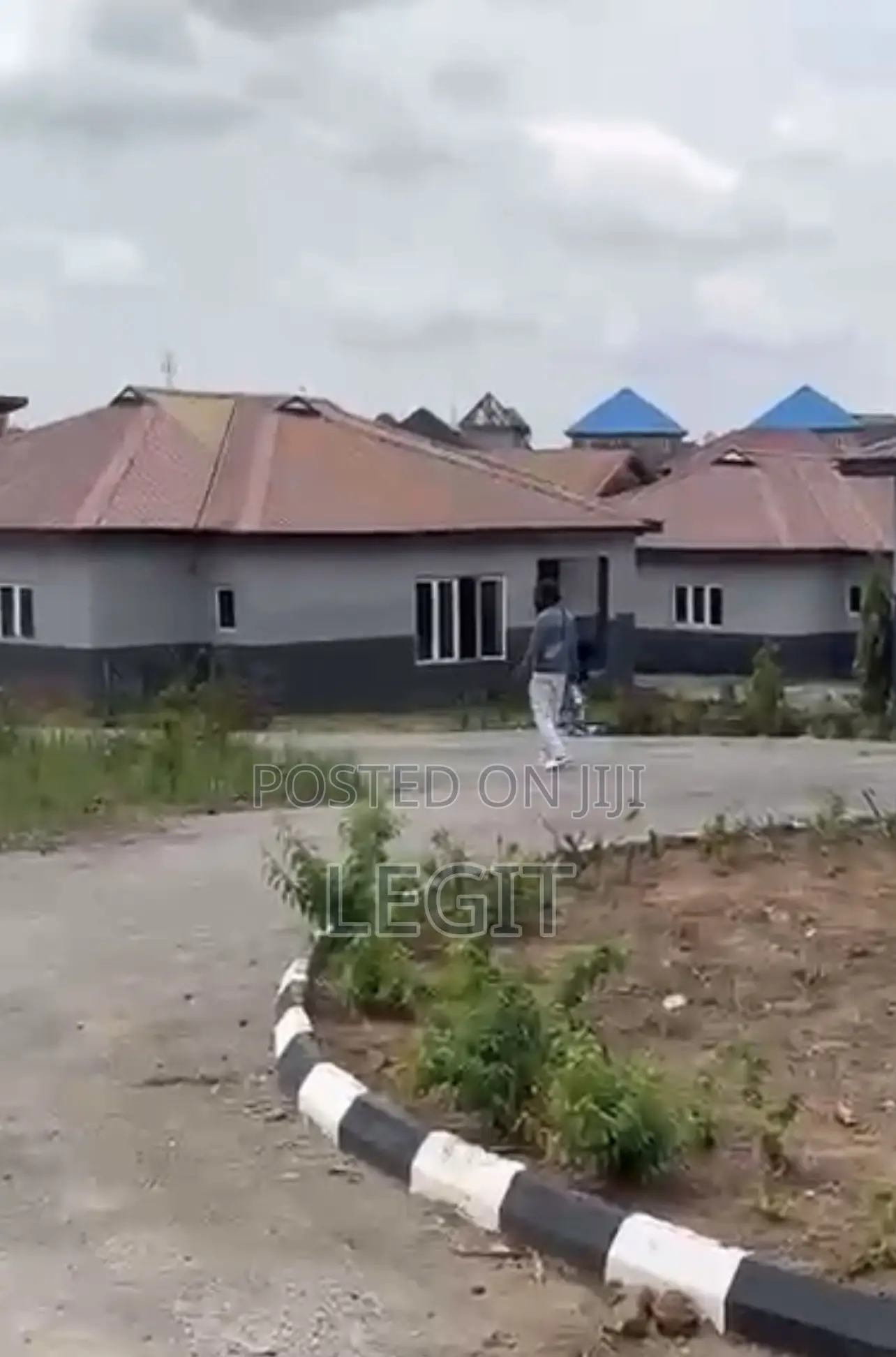 2bdrm Bungalow in Lugbe District for sale