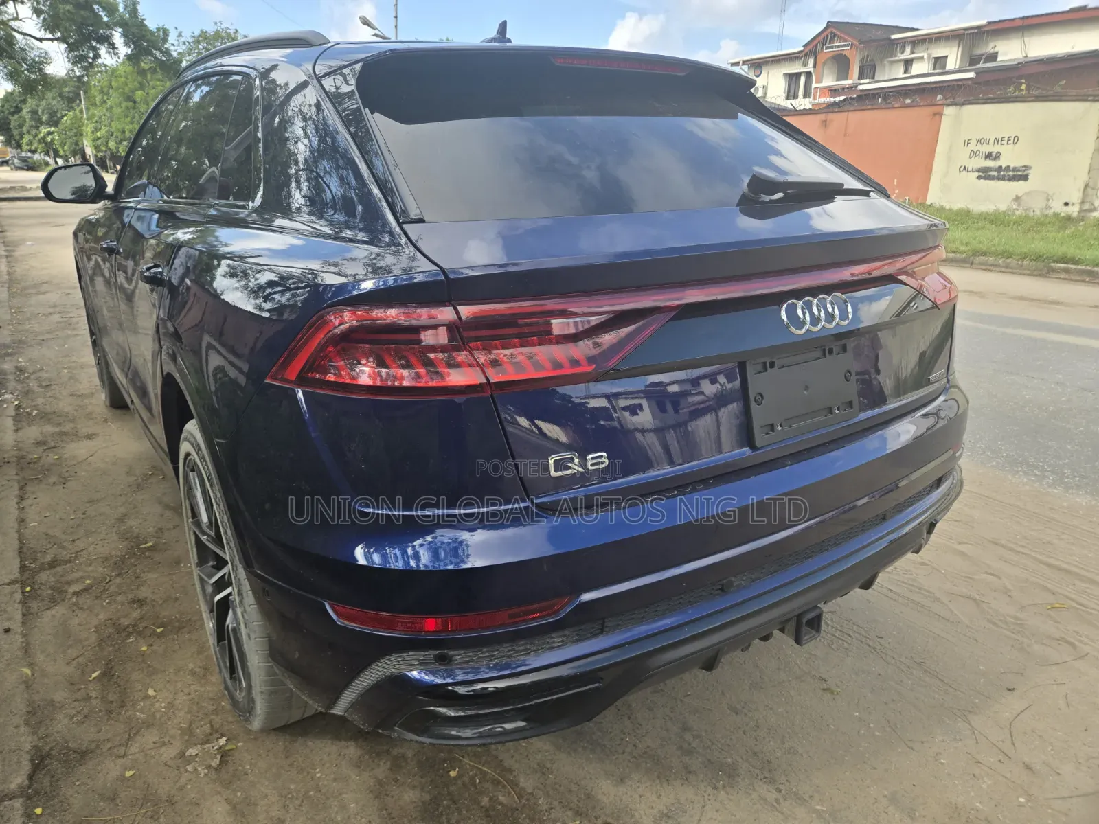 Audi Q8 2022 Blue