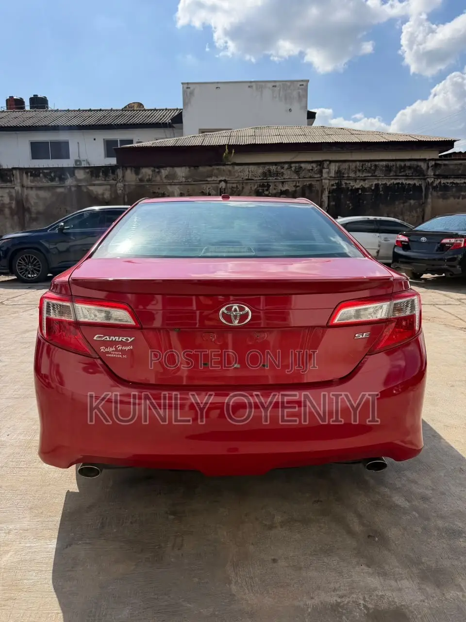Toyota Camry SE V6 4dr Sedan (3.5L 6cyl 6A) 2012 Red