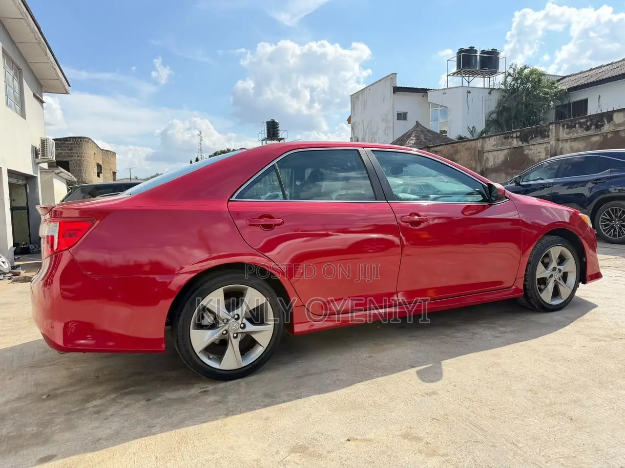Toyota Camry SE V6 4dr Sedan (3.5L 6cyl 6A) 2012 Red
