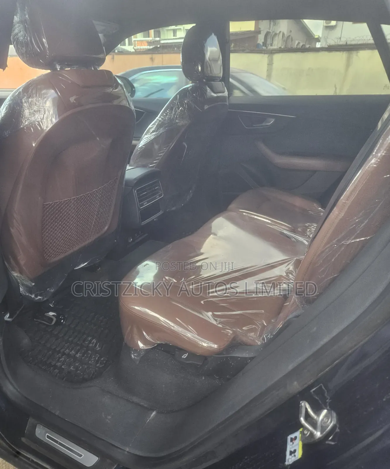 Audi Q8 2022 Blue