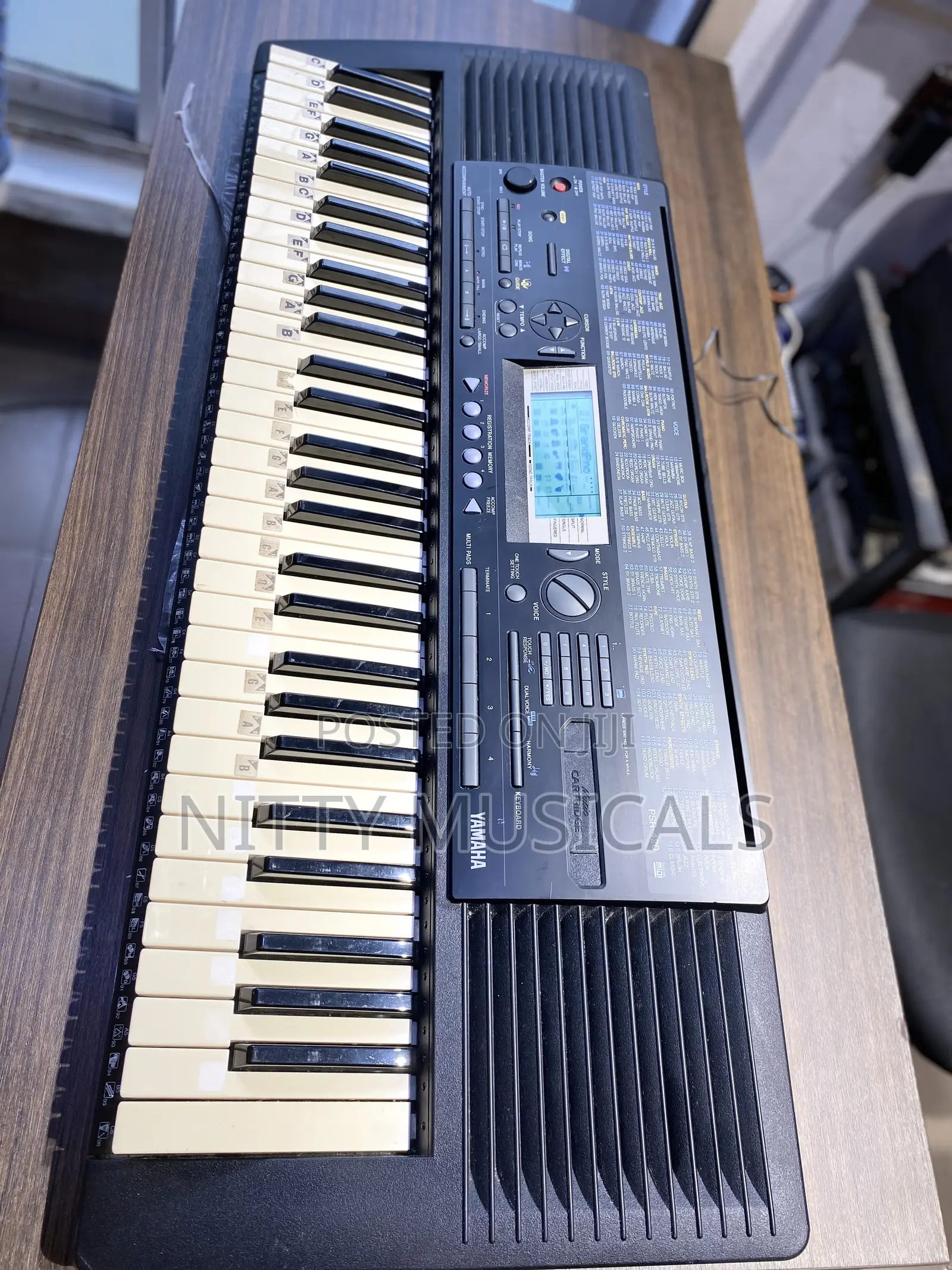 Yamaha Keyboard PSR-420