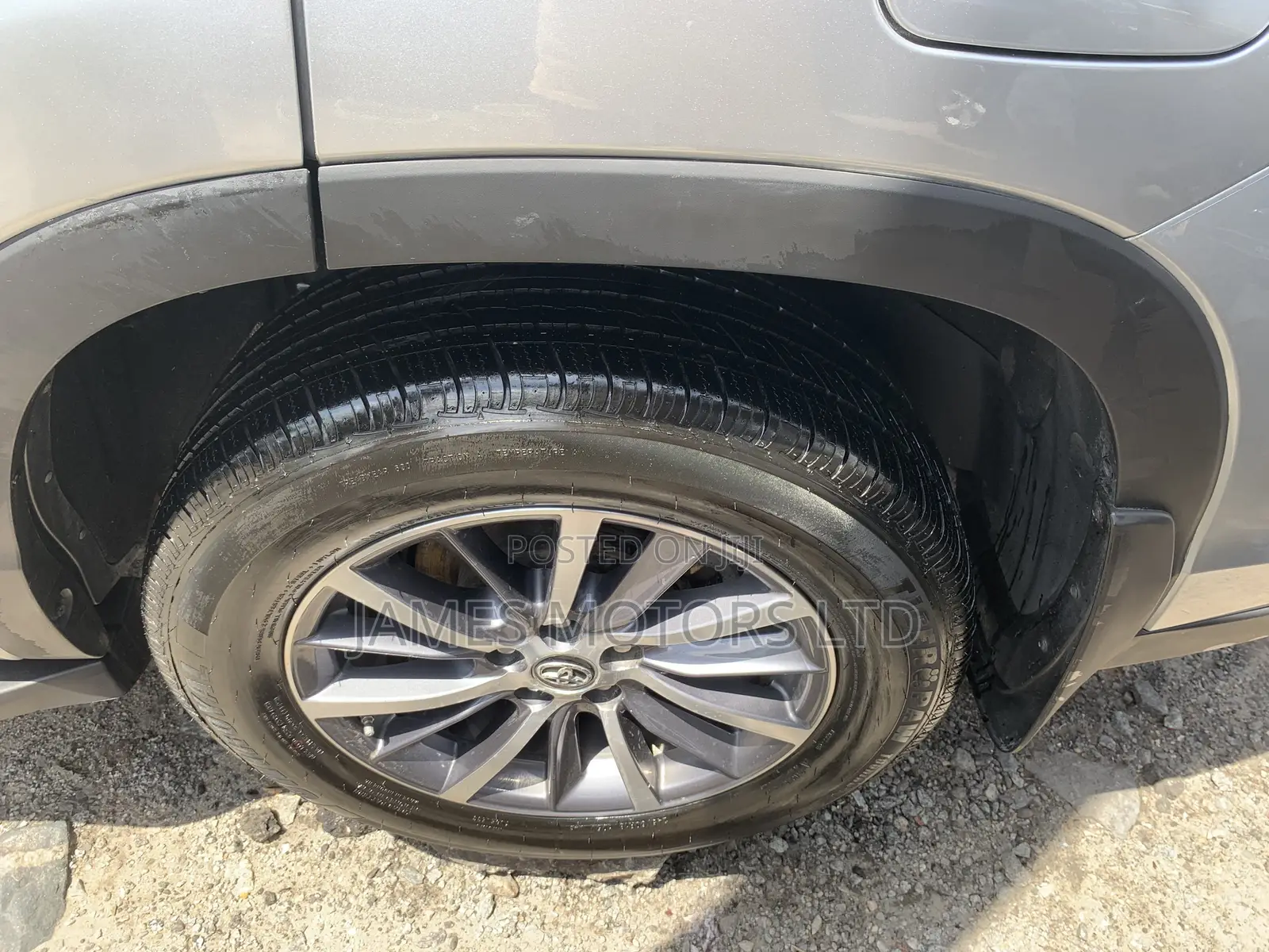 Toyota Highlander 2018 Silver