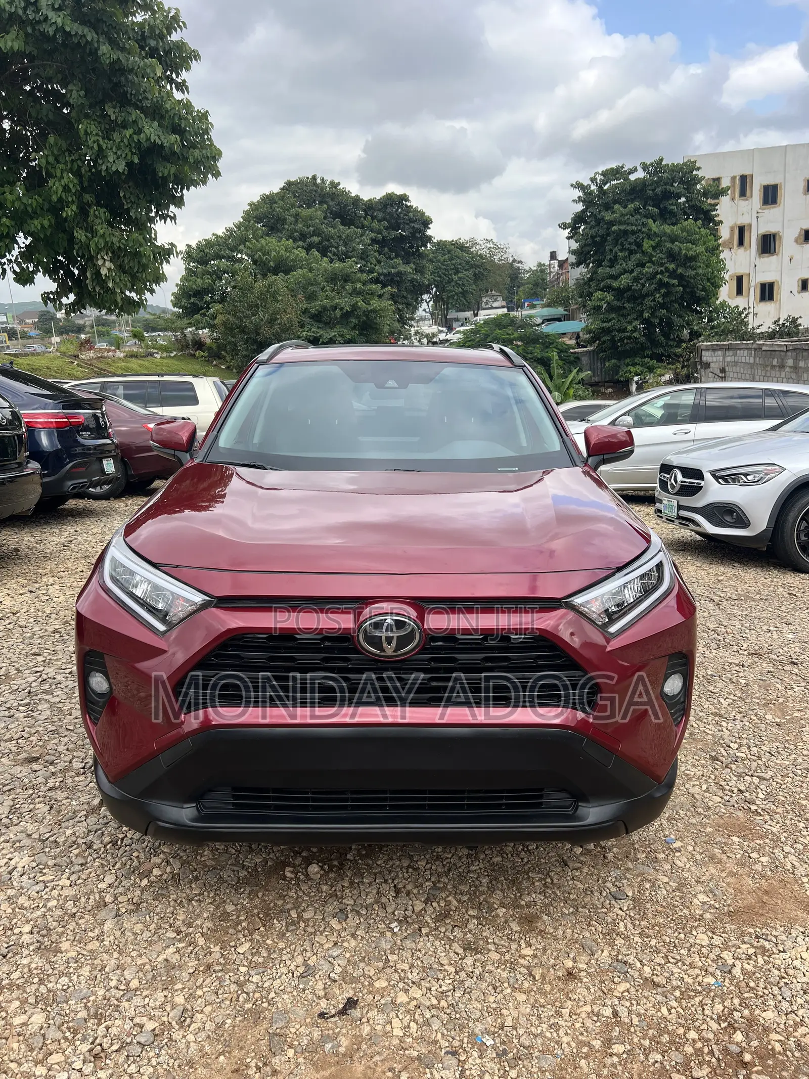 Toyota RAV4 LE AWD 2019 Red